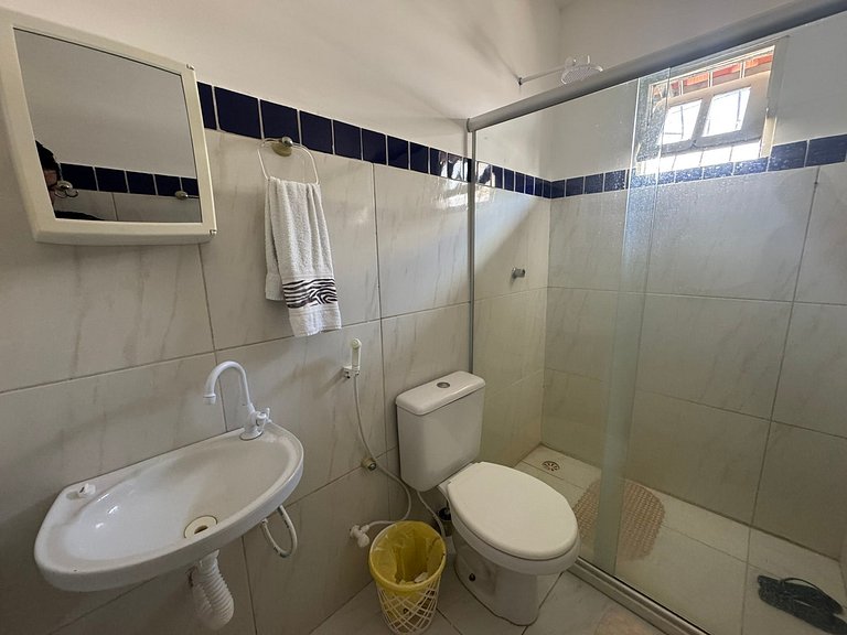 Casa de Praia:4 Quartos, 3 Suítes, Próximo a Praia