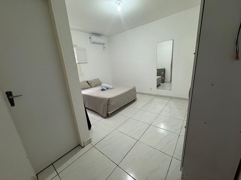 Casa de Praia:4 Quartos, 3 Suítes, Próximo a Praia