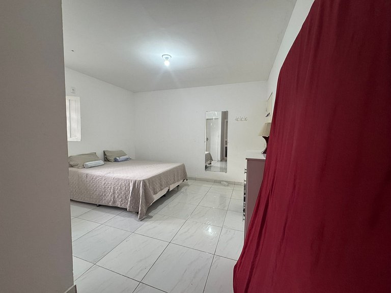 Casa de Praia:4 Quartos, 3 Suítes, Próximo a Praia